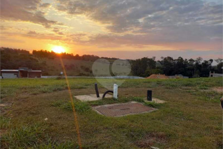 Terreno à venda no condomínio Reserva Petrus, Indaiatuba - SP
