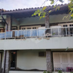 Casa à venda com 5 quartos, sendo 3 suítes, no condomínio Vilarejo, Rio de Janeiro - RJ