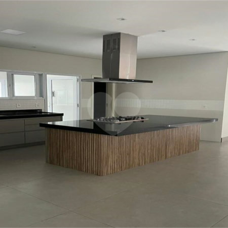 Casa à venda com 3 suítes no condomínio Jardim Residencial Dona Lucilla, Indaiatuba - SP