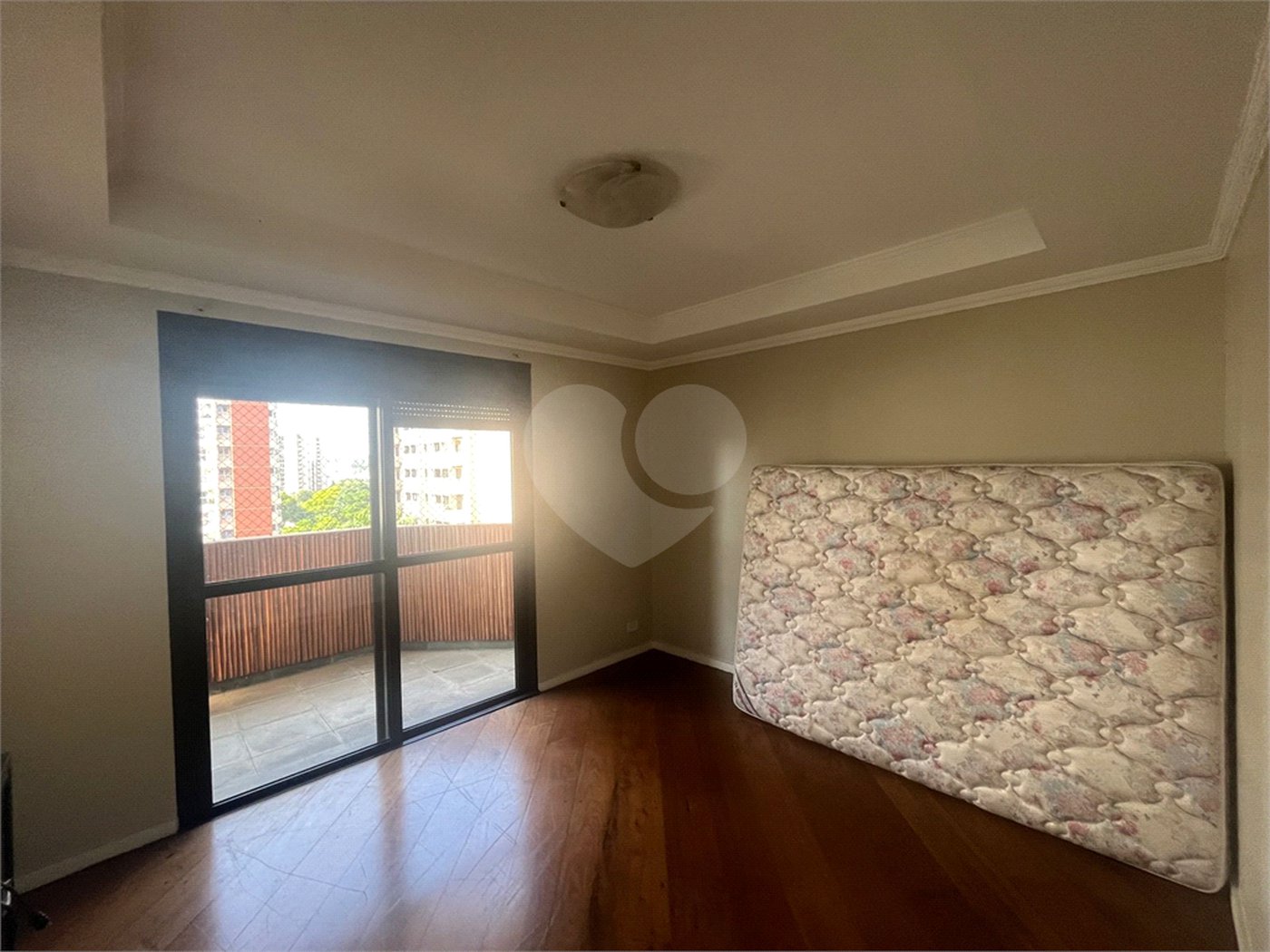 Apartamento à venda com 4 quartos, sendo 3 suítes, em Santana, São Paulo, SP