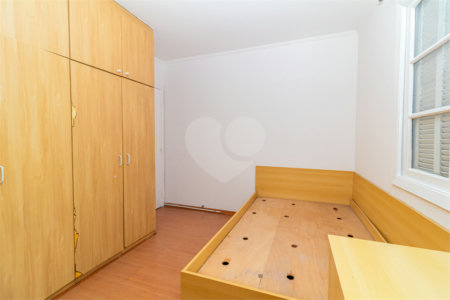 Casa à venda ou para alugar com 3 quartos, sendo 1 suíte, em Granja Julieta, São Paulo, SP