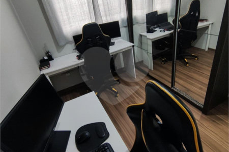 Apartamento à venda com 2 quartos em Jardim João XXIII, São Paulo, SP