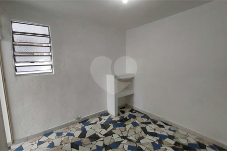 Casa à venda com 14 quartos em Vila Nivi, São Paulo, SP