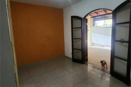 Sobrado à venda com 3 quartos, sendo 1 suíte, em Jardim das Vertentes, São Paulo, SP