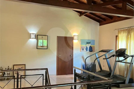 Casa à venda com 6 quartos, sendo 3 suítes, em Chácara Malota, Jundiaí, SP