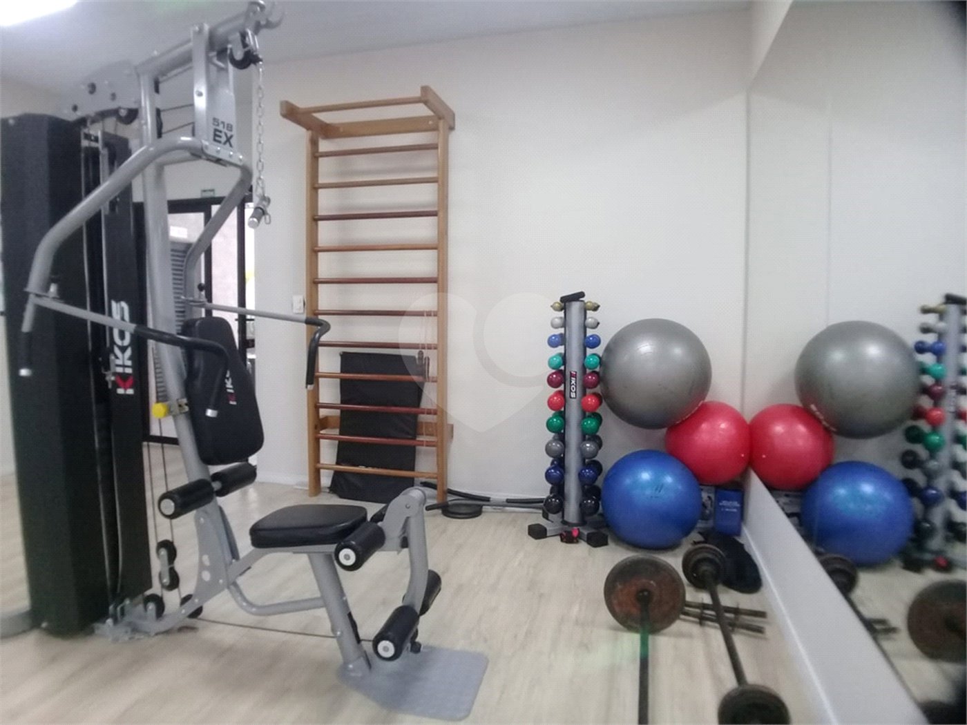 Apartamento à venda ou para alugar com 3 quartos, sendo 1 suíte, em Vista Alegre, Vinhedo, SP