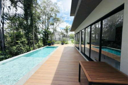 Casa à venda ou para alugar com 3 suítes em Caixa D´água, Vinhedo, SP