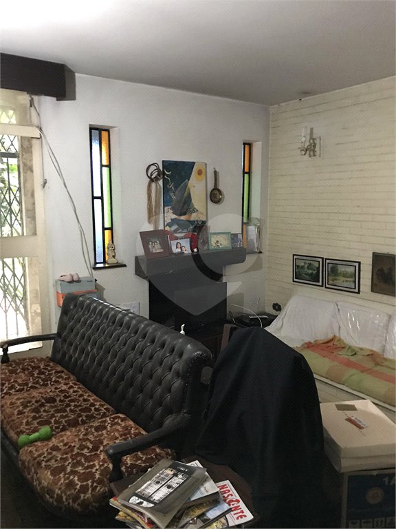 Sobrado à venda com 4 quartos, sendo 2 suítes,  em Vila Mariana, São Paulo, SP