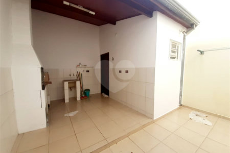Casa à venda com 3 quartos, sendo 1 suíte,  em Jardim Califórnia, Indaiatuba, SP