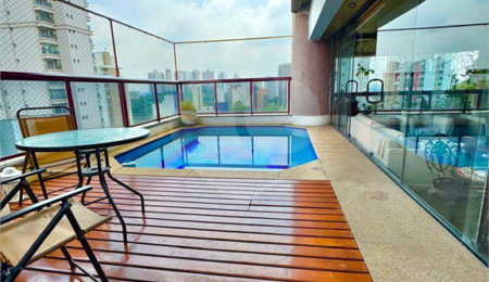 Apartamento à venda com 4 suítes em Vila Suzana, São Paulo, SP