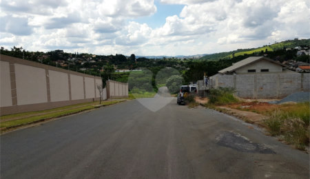 Terreno à venda em Jardim Maristela, Atibaia, SP