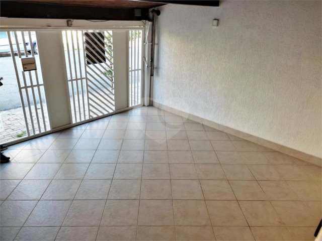 Sobrado à venda com 3 quartos, sendo 1 suíte,  em Vila Medeiros, São Paulo, SP