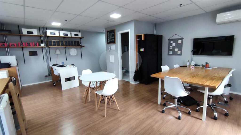 Sala à venda em Alto da Boa Vista, São Paulo, SP