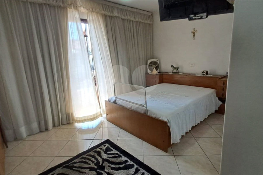 Casa à venda com 3 quartos, sendo 1 suíte,  em Vila Maria, São Paulo, SP