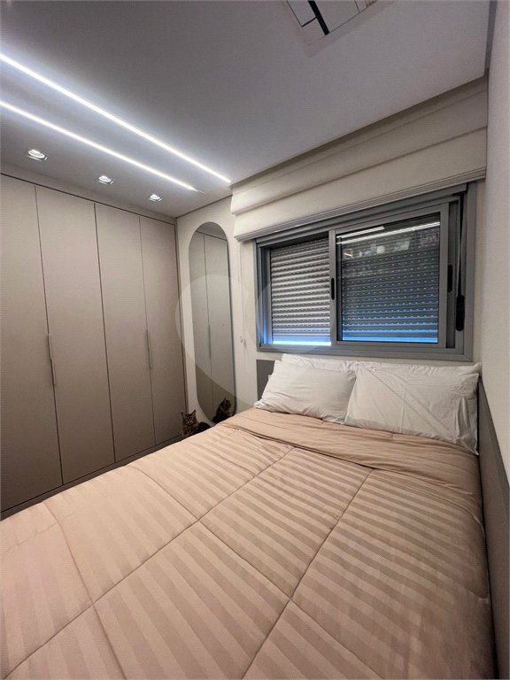 Apartamento à venda com 3 suítes em Jardim Marajoara, São Paulo, SP