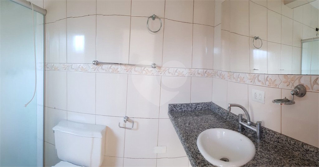Sobrado à venda com 2 quartos, sendo 1 suíte, em Tremembé, São Paulo, SP
