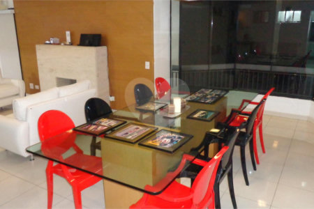 Apartamento à venda com 3 suítes em Vila Andrade, São Paulo, SP