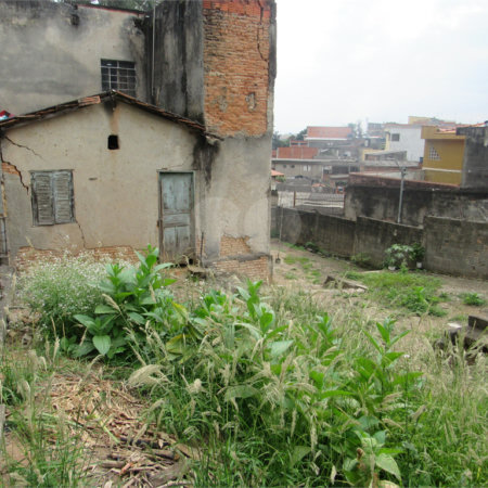 Terreno à venda em Jardim Camargo Novo, São Paulo, SP