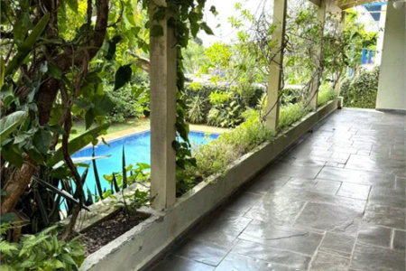 Sobrado à venda com 5 quartos, sendo 3 suítes, em Jardim Leonor, São Paulo, SP
