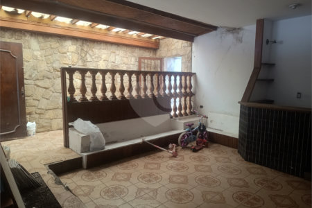 Casa Térrea à venda com 3 quartos, sendo 1 suíte,  em Campininha, São Paulo, SP