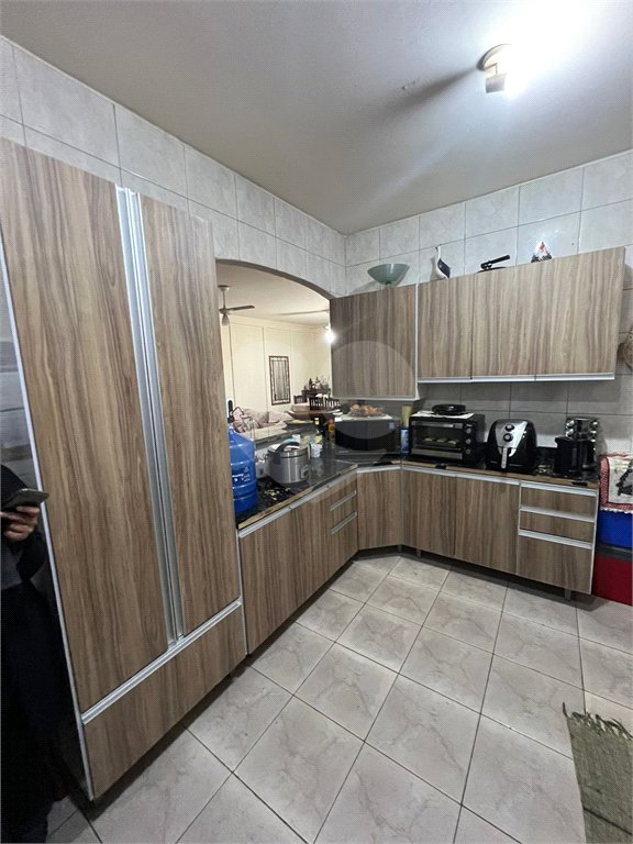 Casa à venda com 4 quartos, sendo 1 suíte,  em Jardim Ponte Grande, Mogi das Cruzes, SP