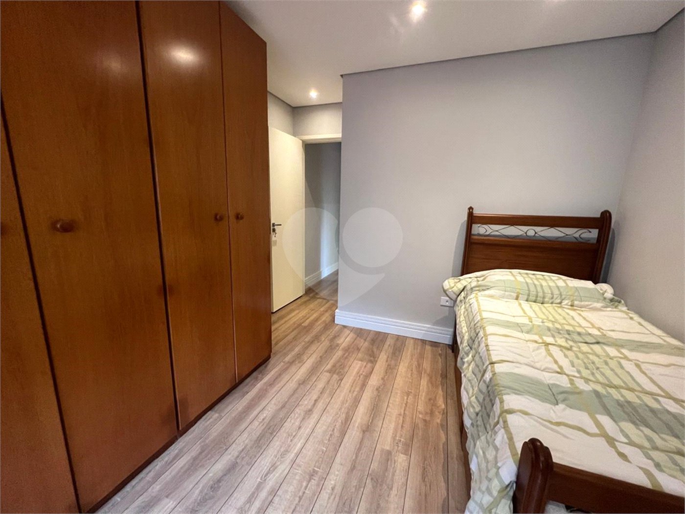 Sobrado à venda com 3 quartos, sendo 1 suíte, em Jardim Vazani, São Paulo, SP