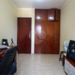 Casa à venda com 3 quartos, sendo 1 suíte, em Chácara Inglesa, São Paulo, SP