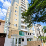 Cobertura duplex no Centro de São Bernardo do Campo, com 3 suítes, hidromassagem, mini spa, área gourmet e 2 vagas de garagem. Aceita permuta por apartamento de menor valor.
