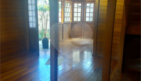 Casa à venda com 3 quartos, sendo 1 suíte,  no condomínio Bosque de Greviléa, Vinhedo - SP