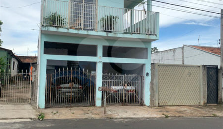 Sobrado à venda com 3 quartos em Jardim Social Presidente Collor, São Carlos, SP