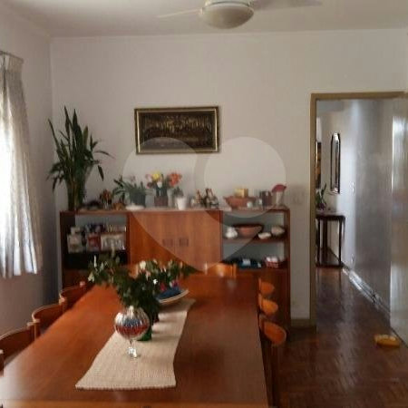 Sobrado à venda com 3 quartos, sendo 1 suíte, em Vila Mascote, São Paulo, SP
