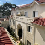Casa à venda com 3 quartos, sendo 1 suíte, no condomínio Villas de São Francisco, São Paulo - SP
