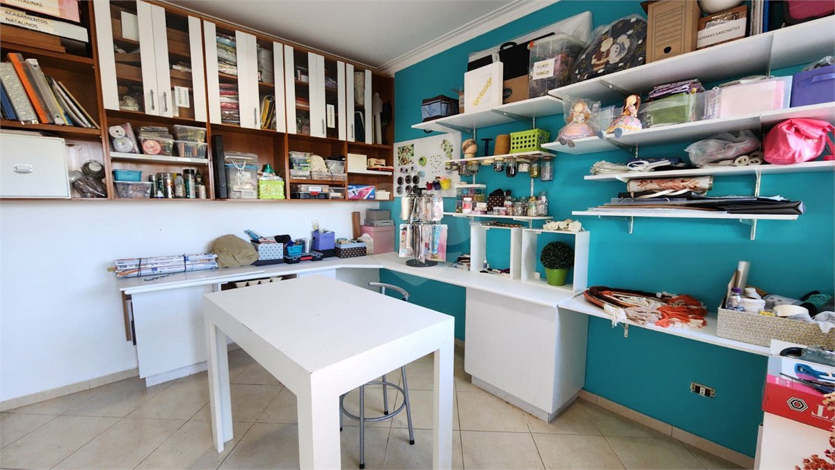 Casa à venda ou para alugar com 5 suítes no condomínio Residencial Jardim Primavera, Louveira - SP