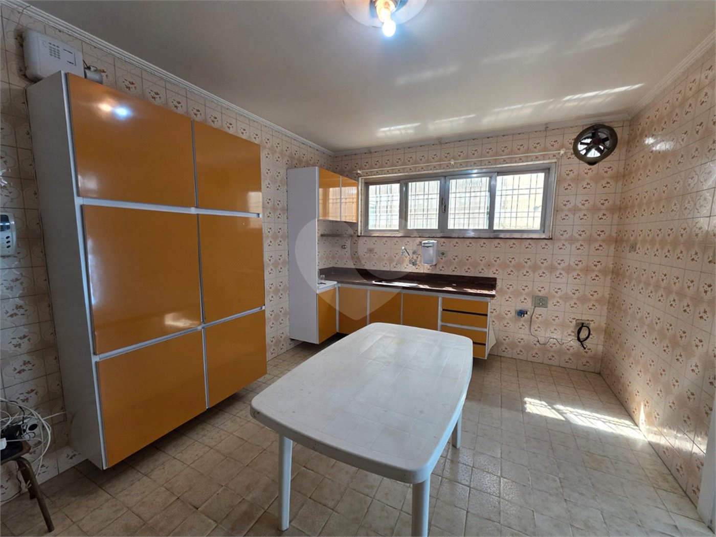 Sobrado à venda com 4 quartos, sendo 1 suíte,  em Santa Teresinha, São Paulo, SP