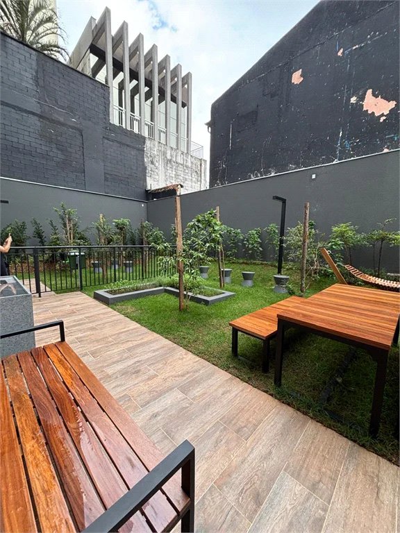 Apartamento à venda ou para alugar com 1 quarto em Pinheiros, São Paulo, SP