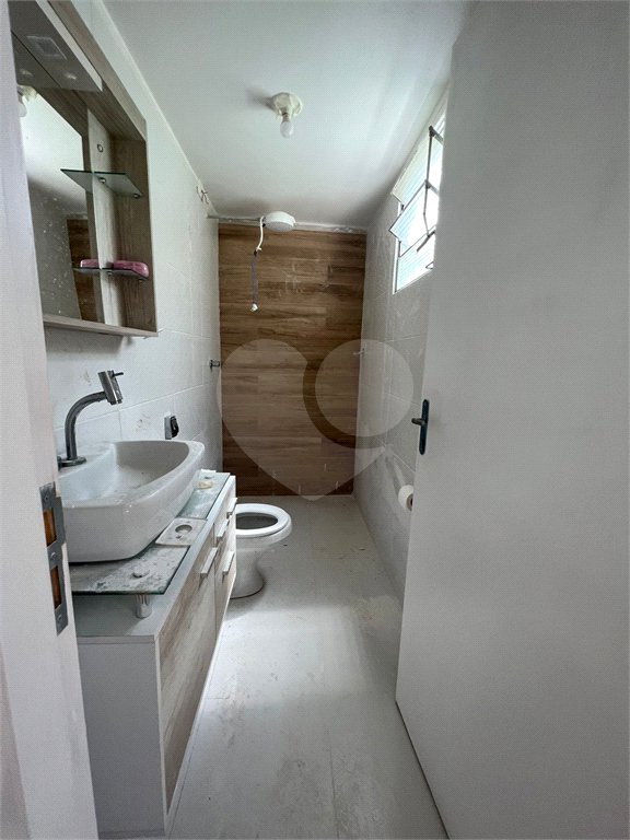Sobrado à venda com 3 quartos, sendo 1 suíte, em Vila Mazzei, São Paulo, SP