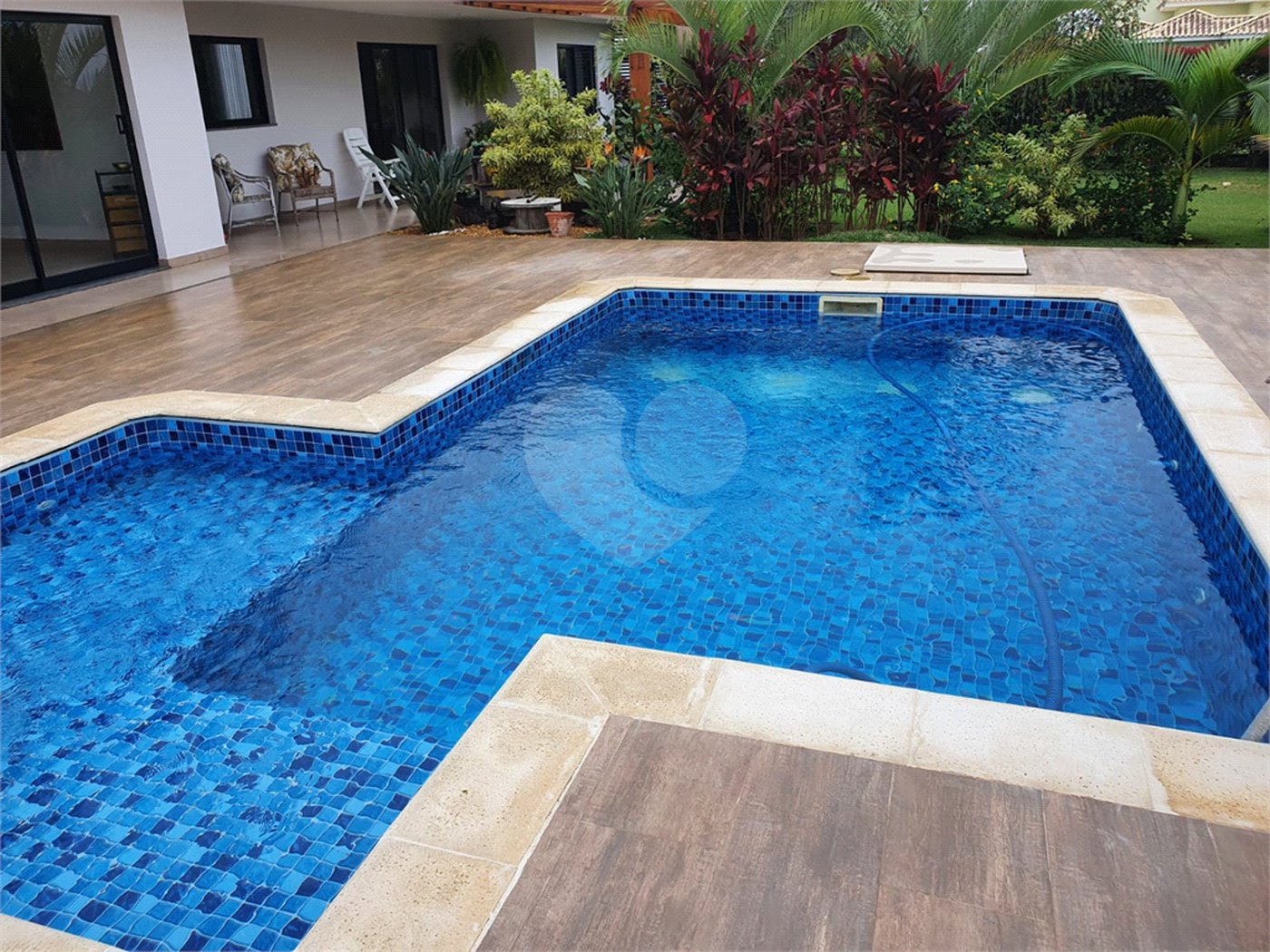 Casa à venda com 3 suítes no condomínio Village Ipanema 1, Araçoiaba da Serra - SP