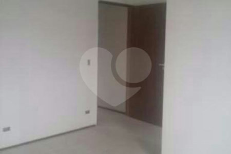 Sobrado à venda com 3 quartos, sendo 2 suítes, em Jardim Monte Kemel, São Paulo, SP