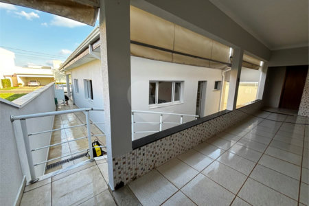 Casa à venda com 2 quartos, sendo 1 suíte, no condomínio Residencial Lagos D Icarai, Salto - SP