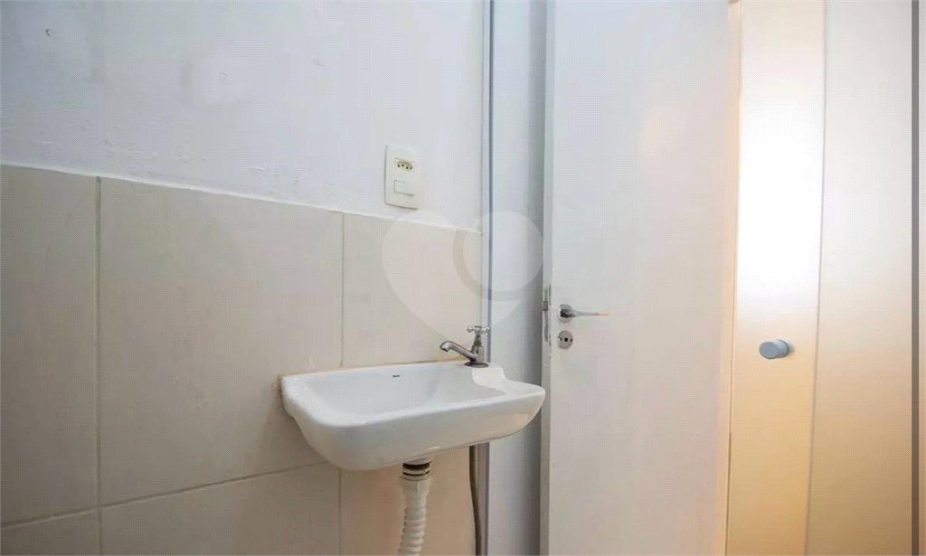 Apartamento à venda com 3 quartos, sendo 1 suíte, em Pinheiros, São Paulo, SP