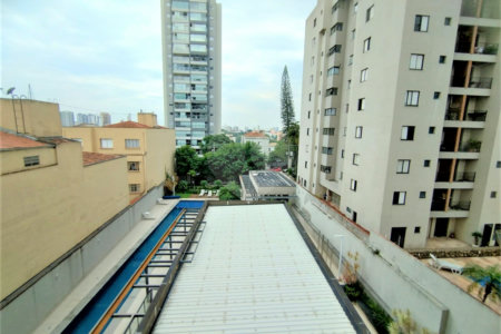 Apartamento de 1 quarto - Vila Mariana - Varanda, - 1 vaga - Lazer e serviços no condomínio.