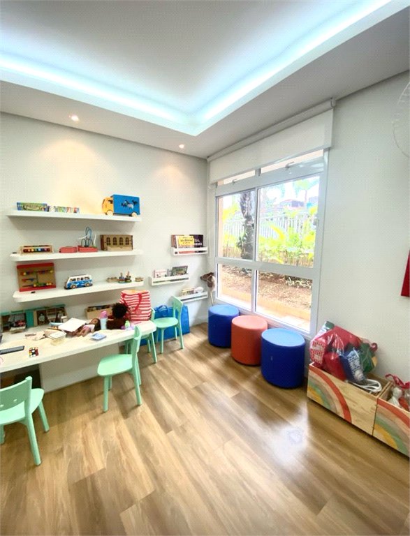 Apartamento à venda Vila Gumercindo - 2 dormitórios, 1 suíte, 1 vaga