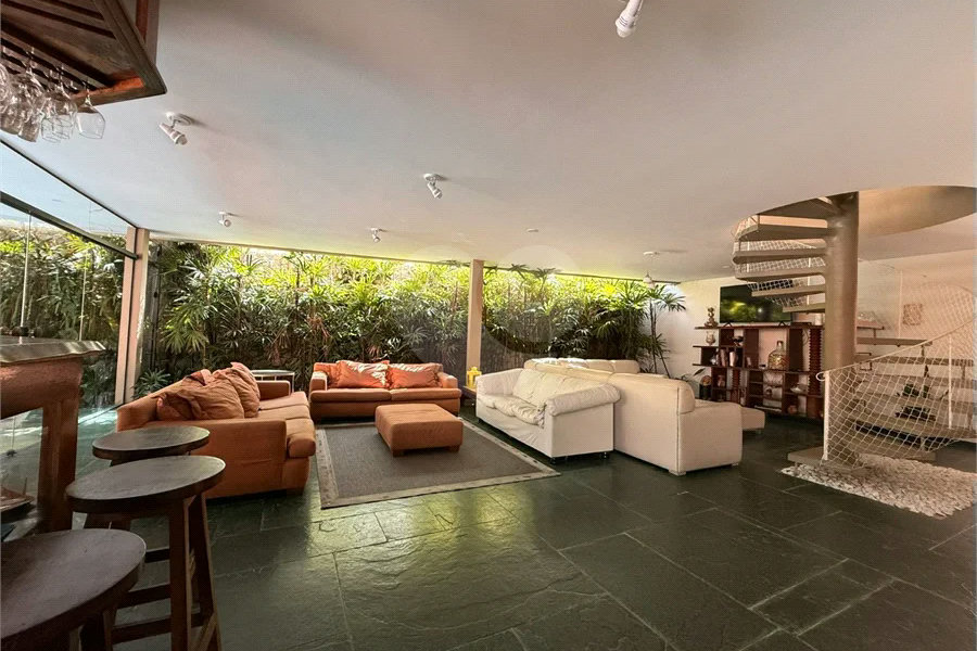 Casa à venda com 4 suítes em Riviera de São Lourenço, Bertioga, SP