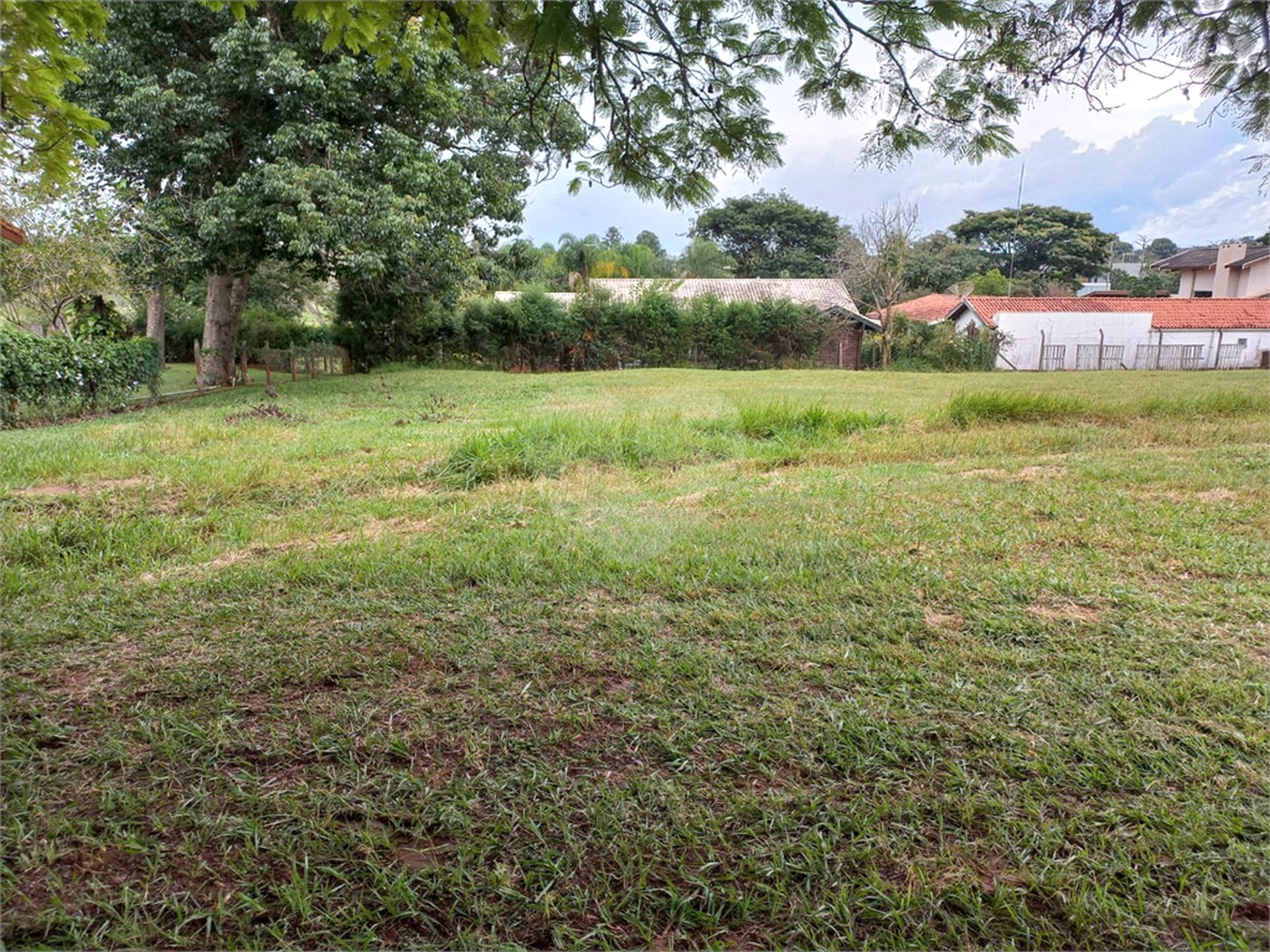 Loteamento Residencial no Condomínio Vila Pinhal do Broa