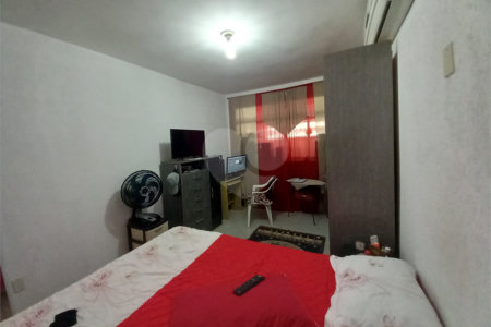 Casa à venda com 4 quartos em Campo Grande, Rio de Janeiro, RJ