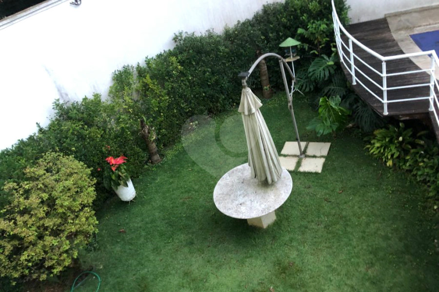 Sobrado à venda ou para alugar com 4 suítes em Jardim França, São Paulo, SP