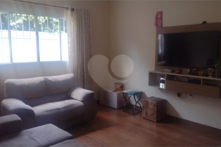 Casa à venda com 2 quartos, sendo 1 suíte, em Jardim Morada do Sol (vila Xavier), Araraquara, SP