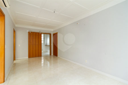 Apartamento à venda com 3 quartos, sendo 1 suíte, em Jardim Paulista, São Paulo, SP