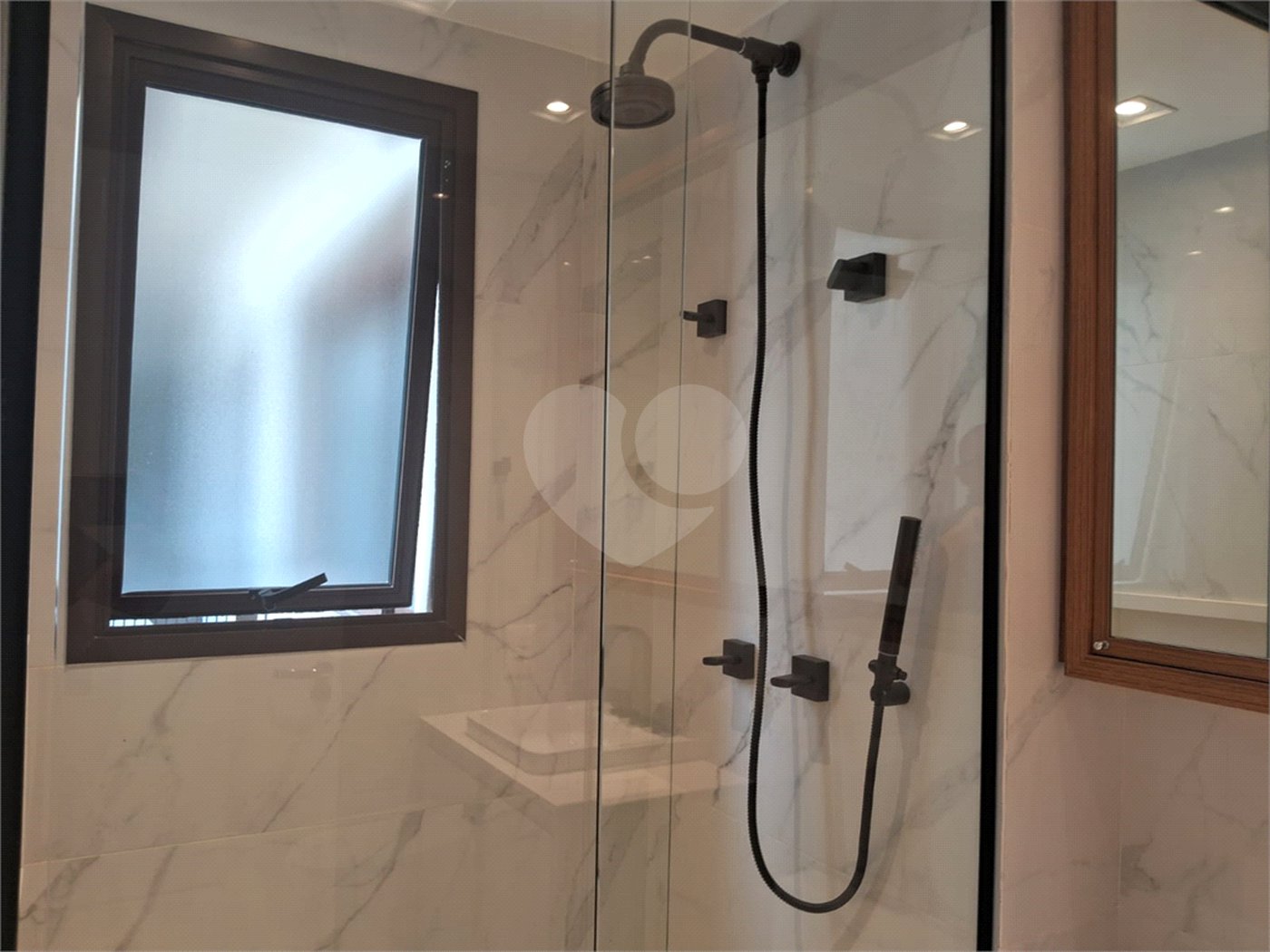Apartamento à venda com 2 suítes em Bela Aliança, São Paulo, SP