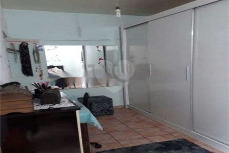 Casa Térrea à venda com 2 quartos em Vila Nivi, São Paulo, SP